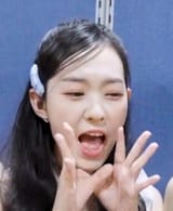 soomin yell