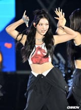 230811-NewJeans-Haerin-at-2023-Saemangeum-World-Scout-Jamboree-K-Pop-Concert-documents-2