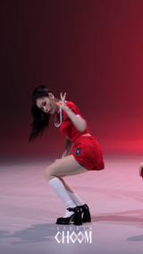 [UNFILTERED CAM] Baby DONT Cry Yihyun(이현) &#039;F Girl&#039; 4K _ STUDIO CHOOM - YouTube - 0-1-35