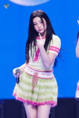 240418-ILLIT-Wonhee-Lucky-Girl-Syndrome-at-M-Countdown-Encore-Stage-documents-6