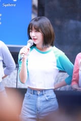 245AAE35570D985B236F02