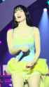 Nayeon quen of hearts Vegas [youtube@SWURYENCs3Y] (1)-1_thumb.jpg