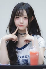GuQOHhcbkAAP-kt