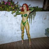 Halsey-Feet-3811665