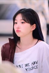 1740711280154183