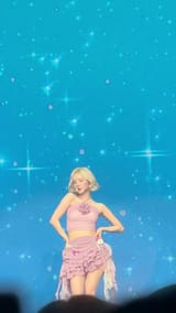 [가로] Milky Way (선공개 은하 솔로) - 비비지(VIVIZ) 서울콘서트[250705] 00.03 screenshot