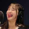 chuu headphones_thumb.jpg