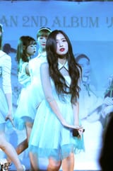 D-9Y2IVUEAALo_G
