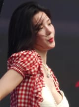 [4K] 250706 권은비&amp;이시안 - Rumor @2025 WATERBOMB 01.53 screenshot
