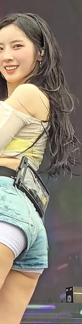 250706 걸그룹 아르테미스 워터밤 풀영상 4K 직캠 Full 4K FanCam of Girl Group ARTMS at Waterbomb Festival 15.24 screenshot