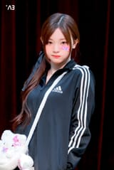 Gm8mUSgaoAAcKn5_orig