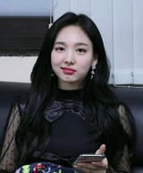 nayeon smirk 3