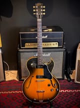 ES1351992