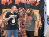 average jdawg paypig (left)
