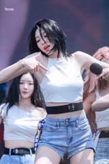 250705-triples-xinyu-v0-uughbjzyysbf1