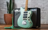 Fender-Noventa-Jazzmaster-HERO@2560x1625