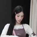 what&#039;s inside heejin&#039;s bag_thumb.jpg