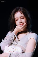 250329 j 9