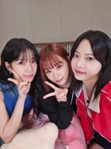 240905-EUNCHAE-Diary-Twitter-Update-with-KAZUHA-n-CHAEWON-documents-1