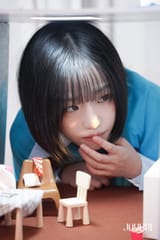 250708-jo-yuri-growls-and-purrs-vhs-diary-behind-photo-v0-cjio3c7dkrbf1