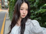 250710-kim-minju-instagram-update-v0-5sl7vmjyp0cf1