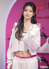 hourly_sullyoon-1929921693612433843-01