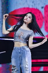 Gv_JFy4bcAApg6k