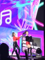 EOtOpmYUUAA0b1g