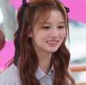 K_갓돌 NMIXX(엔믹스)가 PICK한 운빨 뷰티템ㅣ화장(운)빨 특별편. NMIXX 1 [nPFFYKZI4Ho]-3_thumb.jpg