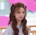 K_갓돌 NMIXX(엔믹스)가 PICK한 운빨 뷰티템ㅣ화장(운)빨 특별편. NMIXX 1 [nPFFYKZI4Ho]-2_thumb.jpg