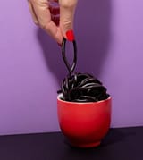 GJV-Laces-Licorice-ProductImage2_800x