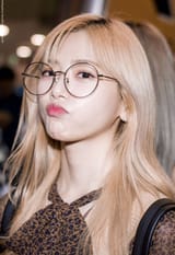1603738858176