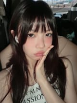 250421-ILLIT-Members-Twitter-Update-with-MOKA-documents-2