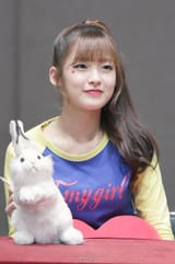 160409111 (1)