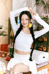 ICHILLIN&#039; - The 4th Mini Album_ WILD CHERRY (Concept Photo 1)_1m0k59a_4