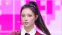 ILLIT アイリット 아일릿 - jellyous [Music Bank] ｜ KBS WORLD TV 250725 [4XjKQ2eKYT0]-3_thumb.jpg