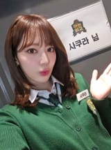 250305-LE-SSERAFIM-Twitter-Update-with-SAKURA-JTBC-Knowing-International-High-School-documents-1