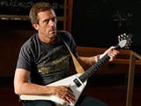 hugh-laurie_320-7a6f44ad633a487cb361b220d48f11b6