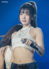 GxaJGJfWQAAU_Zg