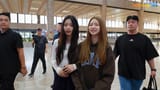 키키, 컴백 D-2! ‘댄싱 얼론’ 안무 스포해준 거 맞죠_ (출국)✈️ KiiiKiii GMP Airport Departure 2025.8.5 Newsen 2-52 screenshot