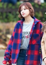 jeongyeon_plaid