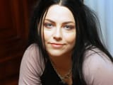 0002-Amy_Lee_10