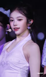 Gw_in05bUAEeTU2