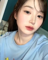 haewon pose