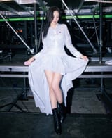 250731-JISOO-Instagram-Update-documents-2