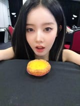 250811 sieun rednote