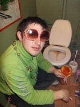 bathroom-chilling