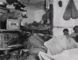bayard-street-lodging-house-men-sleep-in-tenement-space-rented-for-five-cents-a-night.-jacob-riis-1890.-public-domain[1]