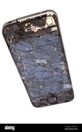 smashed-and-destroyed-iphone-apple-mobile-telephone-smart-device-telephone-phone-with-a-broken-and-cracked-screen-136-2T9CP5T