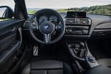 2016-BMW-M2-Coupe crooked seating position